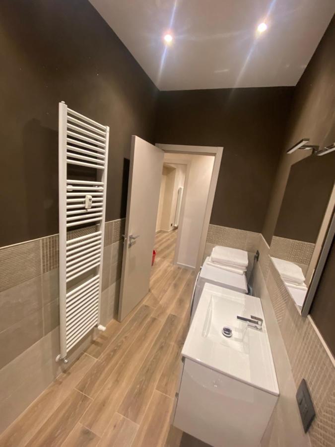 La Lupa Apartment - In The Heart Of Aosta With Car Box Exteriör bild