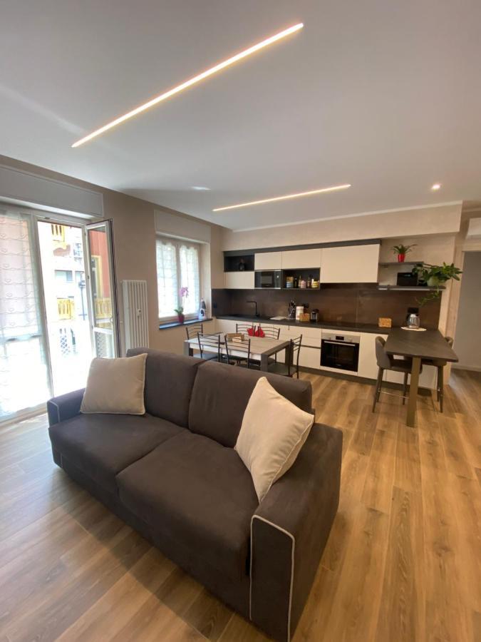 La Lupa Apartment - In The Heart Of Aosta With Car Box Exteriör bild